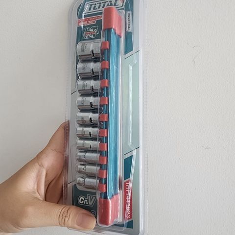 Bộ đầu tuýp 6 cạnh 1/4 inch 10 chi tiết Total THT1411023 - Thép CrV chất lượng cao, đa dạng kích thước 5-14mm