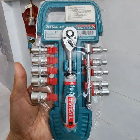 Bộ Cờ Lê Tự Động và Đầu Tuýp 12 Chi Tiết 1/4