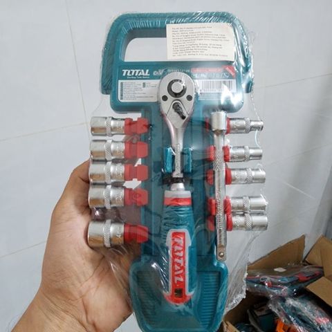 Bộ Cờ Lê Tự Động và Đầu Tuýp 12 Chi Tiết 1/4