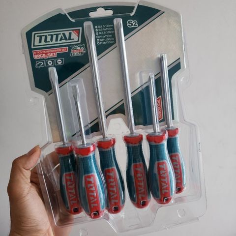 Bộ 6 Tua Vít Đẹp TKSDS0626 - Dụng Cụ Tiện Ích Chắc Chắn, Từ Tính Mạnh, Thương Hiệu Total, Chất Liệu S2
