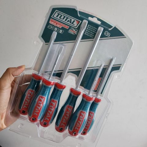 Bộ 6 Tua Vít Đẹp TKSDS0626 - Dụng Cụ Tiện Ích Chắc Chắn, Từ Tính Mạnh, Thương Hiệu Total, Chất Liệu S2