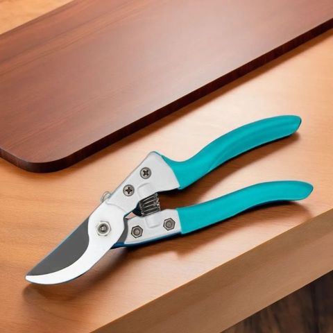 Kéo cắt tỉa cây kiểng 8 inch Total THTP62081 - Lưỡi thép carbon, tay cầm nhôm PVC chống trượt - Dụng cụ làm vườn chuyên nghiệp