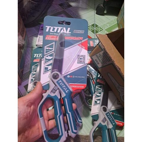 Kéo Đa Năng 255mm Total THSCRS832558 - Thép Không Gỉ Titan, Lưỡi Dao Chịu Lực Cao, Tay Cầm Thiết Kế Tối Ưu Hóa