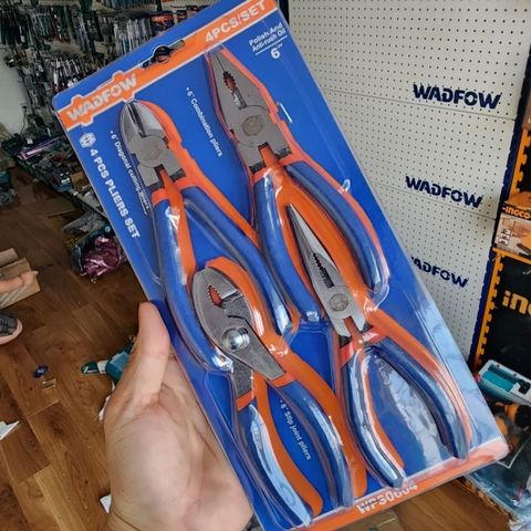 Bộ 4 Kìm Đa Năng Wadfow WPS0604 - Kìm Răng, Kìm Mũi Dài, Kìm Cắt, Kìm Mũi Trượt, Chống Gỉ và Thoải Mái Cầm Nắm