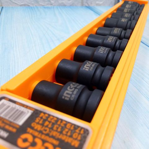 Bộ đầu tuýp 10 chi tiết 1/2 inch Ingco HKISSD12101 - Chất liệu thép CrMo, đa dạng kích thước, tiện lợi cho sửa chữa và bảo trì.