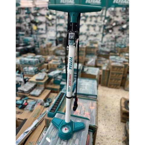 Bơm Hơi Đẩy Tay Total TMPP3201 - Ống Nhôm Chất Lượng Cao, Đầu Tương Thích Schrader, Presta, Dunlop, Đo Áp Suất Bar và PSI