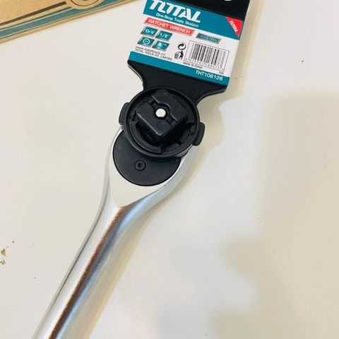 Cờ lê tự động Total THT106386 3/8