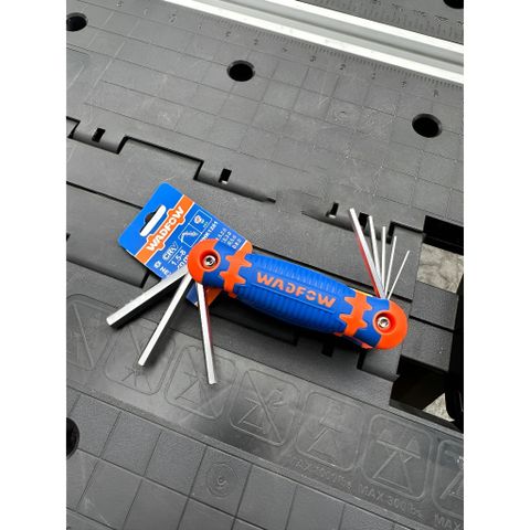 Bộ 8 chìa lục giác 1.5-8mm Wadfow - Dụng cụ tiện ích chất lượng cao, chất liệu Cr-V, kích thước đa dạng, lý tưởng cho thợ sửa chữa chuyên nghiệp.