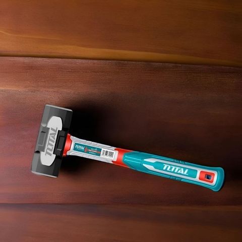 Búa Tạ 4LB Total THSLH6104 - Búa Rèn Cải Tiến, Chất Liệu Thép Carbon, Tay Cầm Sợi Thủy Tinh Êm Ái, Dụng Cụ Tiện Ích Chất Lượng Cao
