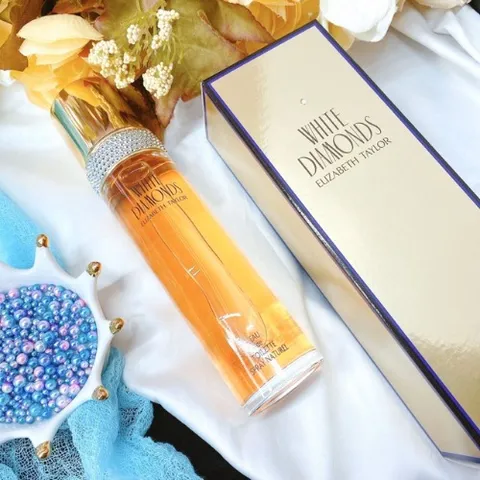 Nước hoa Elizabeth Taylor White Diamonds EDT 100ml - Hương Thơm Quyến Rũ Sang Trọng Cho Nữ - Khoảng Cách Lưu Hương Lên Đến 8 Giờ