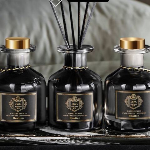 Tinh Dầu Thơm Phòng Khách Sạn W.IACHNN 100ml - Nước Hoa Que Gỗ Tự Khuếch Tán, Khử Mùi Không Khí, Thư Giãn, Chất Lượng Cao