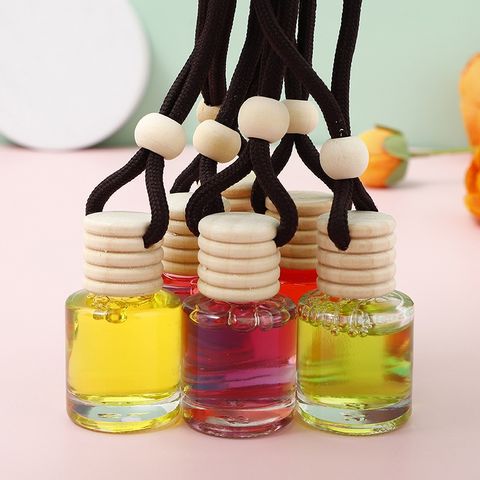 Car perfume HIGH QUALITY PRODUCTS Decorative hanging essential oil bottle for cars to deodorize and purify the air