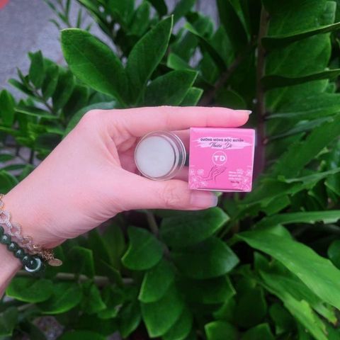 Dưỡng Móng Độc Quyền Thiên Di - Phục Hồi Móng Yếu, Giúp Móng Dài, Khỏe, Bóng Mượt với Thành Phần Thiên Nhiên An Toàn