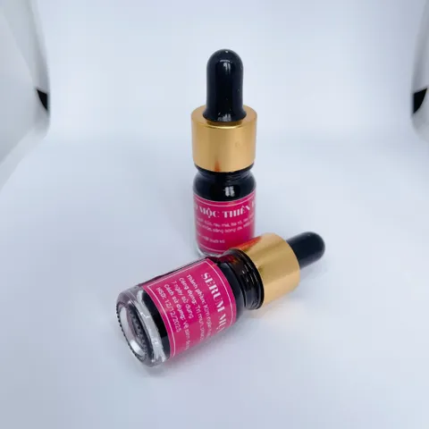 Serum Giảm Mụn Thâm 5 Trong 1 - Hiệu Quả Sau 7 Ngày, Cấp Ẩm, Phục Hồi Da Từ Thành Phần Thiên Nhiên, An Toàn Cho Da Nhạy Cảm