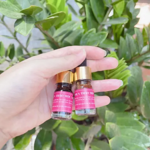 Serum Giảm Mụn Thâm 5 Trong 1 - Hiệu Quả Sau 7 Ngày, Cấp Ẩm, Phục Hồi Da Từ Thành Phần Thiên Nhiên, An Toàn Cho Da Nhạy Cảm