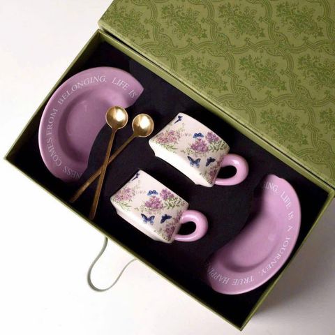 Bộ 2 Tách Trà Cao Cấp Sứ Vintage - Đồ Uống Sang Trọng Kèm Đĩa, Hoạ Tiết Tinh Tế, Phù Hợp Mọi Không Gian Nội Thất