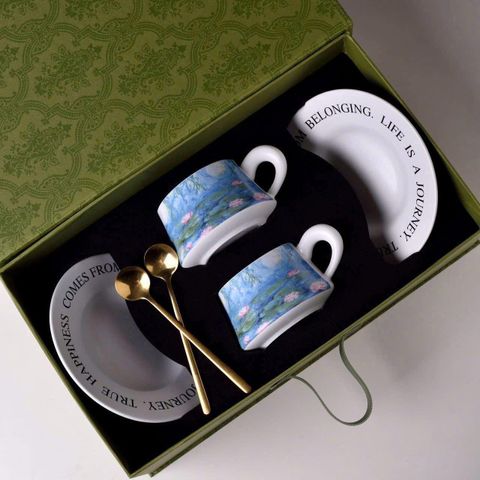 Bộ 2 Tách Trà Cao Cấp Sứ Vintage - Đồ Uống Sang Trọng Kèm Đĩa, Hoạ Tiết Tinh Tế, Phù Hợp Mọi Không Gian Nội Thất