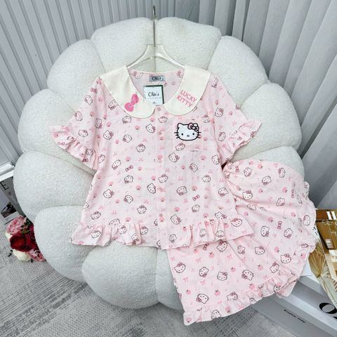 Set đồ ngủ Hellokitty Bigsize - Bộ đồ ngủ đũi ngắn dễ thương, thoáng mát, phong cách trẻ trung tại nhà, quà tặng lý tưởng cho mọi dịp