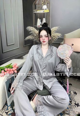 Set đồ ngủ dài ren ngực bigsize - Đầm ngủ phong cách thanh lịch, quyến rũ, chất liệu mềm mại, thoải mái cho các nàng tự tin tối giản.