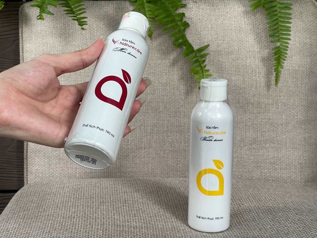 Sữa Tắm Nam Vnaturecare 190ml - Hương Nước Hoa Gỗ Sang Trọng, Thơm Lâu, Đẳng Cấp Quý Ông, Dưỡng Ẩm Da Mềm Mại