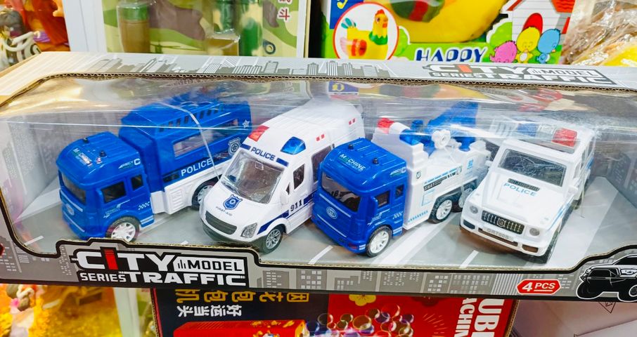 Đồ chơi 4 xe ô tô chạy đà 567 - Đồ chơi giáo dục sáng tạo cho trẻ em từ 3 tuổi, phát triển tư duy và kỹ năng vận động