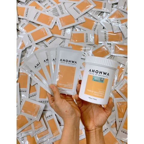 Mặt Nạ Ủ Trắng Ahohwa Tone-Up Brightening Cream Mask 20g