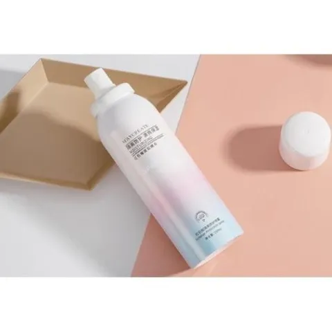 Xịt Chống Nắng Trắng Da Nâng Tone Chống Nước MayCreate 150ml