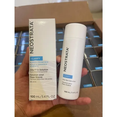 Toner AHA NeoStrata Oily Skin Solution 8% AHA 100ml