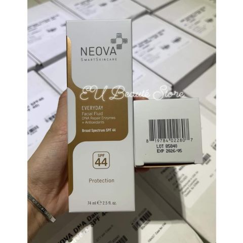 Kem Chống Nắng Neova Everyday Facial Fluid SPF 44 Bảo Vệ Da Chống Tia Uv 74ml