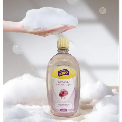 Nước giặt đồ Chíp Golden king 500ml Hương Gió Xuân 358728