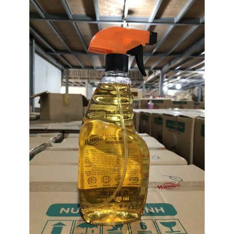 Nước Lau Kính Hando Hương Quế Cao Cấp 680ml - Siêu Sạch, Không Vết Sọc, Thích Hợp Cho Kính, Gương, Và Màn Hình Tivi