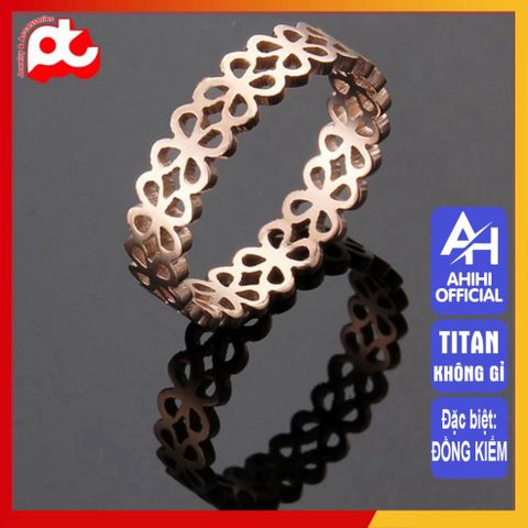 Nhẫn Nữ Titan Cao Cấp Hình Cỏ 4 Lá - Trang Sức Sang Trọng Chống Gỉ, An Toàn Cho Da, Phong Cách Thanh Lịch, Quà Tặng Đặc Biệt