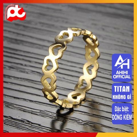 Nhẫn Nữ Titan Trái Tim Rỗng - Thiết Kế Cao Cấp, Sang Trọng, Chống Gỉ, Phụ Kiện Thời Trang Đẳng Cấp cho Phái Đẹp