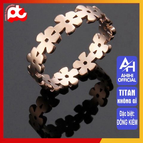 Nhẫn Nữ Titan Cao Cấp 5 Lá Cỏ - Thiết Kế Thanh Lịch, Không Gỉ, An Toàn Cho Da - Phụ Kiện Thời Trang Đẳng Cấp