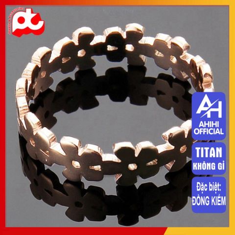 Nhẫn Nữ Titan Cao Cấp 5 Lá Cỏ - Thiết Kế Thanh Lịch, Không Gỉ, An Toàn Cho Da - Phụ Kiện Thời Trang Đẳng Cấp