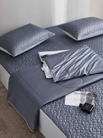 Bộ Chăn Ga Gối Băng Lạnh Markcross 2025 - Siêu Mát Lạnh Cao Cấp, Đầy Đủ Màu Sắc Cho Giường Sang Trọng