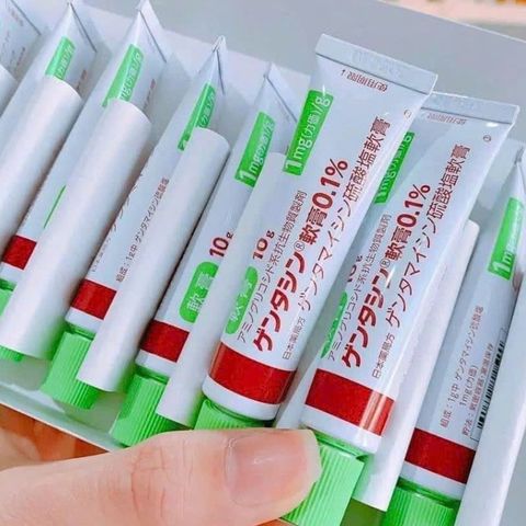 Kem dưỡng mờ sẹo Gentacin Nhật Bản 10g