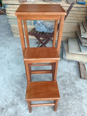 Ghế Thắp Nhang Gấp Gọn Bằng Gỗ Thông - Kích Thước 30x40x90cm, Thiết Kế Di Động Tiện Lợi Cho Không Gian Sống