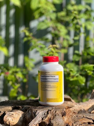 Viên uống Vitamin D3 Kirkland Extra Strength 50mcg - Hỗ trợ sức khỏe xương và miễn dịch - 600 viên Mỹ