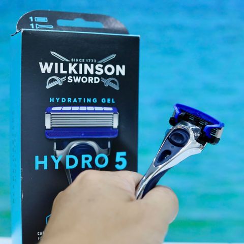 Dao cạo râu Wilkinson Sword Hydro 5 – Lưỡi 5 lưỡi kèm tay cầm chống trượt cho nam giới, cạo sát và nhẹ nhàng
