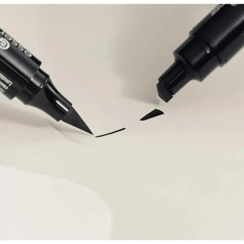 Bút Kẻ Mắt Essence Quick Wing Liner - Kẻ Mắt Đen Sắc Nét, Thiết Kế 2 Đầu Tiện Lợi, Chống Lem, Dễ Sử Dụng Cho Mọi Phong Cách Trang Điểm