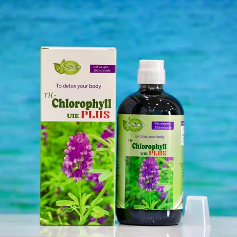 Nước Diệp Lục TH-Chlorophyll UIE PLUS 500ml - Giải Pháp Thanh Lọc Tự Nhiên, Hỗ Trợ Tiêu Hóa và Cải Thiện Sức Khỏe
