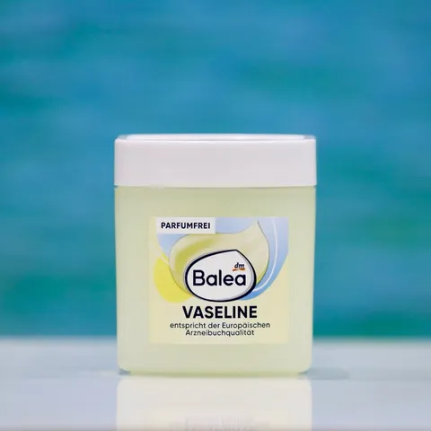 Kem Dưỡng Nẻ Vaseline Balea - Dưỡng Ẩm Đa Năng An Toàn Cho Da Nhạy Cảm, Chất Lượng Chuẩn Đức