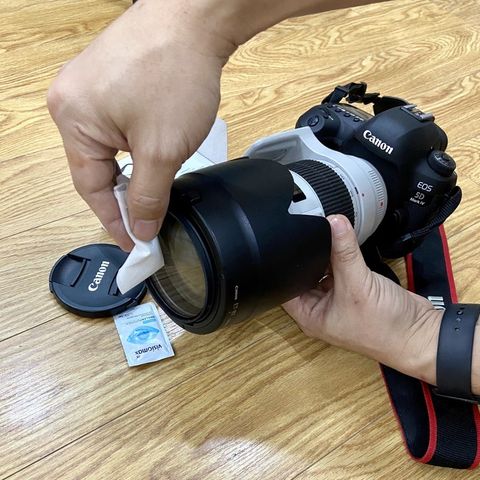 [Hàng nội địa Đức] Hộp khăn lau kính, giấy lau kính Visiomax 52 tờ siêu sạch chống bám bụi trở lại