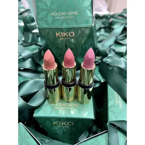 Set 3 son Powder Power Lipstick phiên bản giới hạn mùa Noel 2020 vừa mới ra