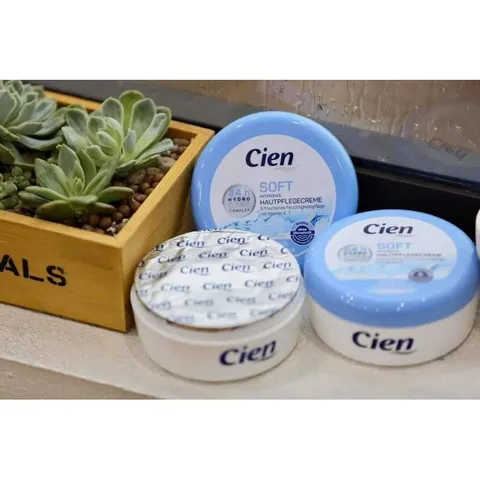 Kem dưỡng da Cien soft 250ml - Hàng nội địa Đức