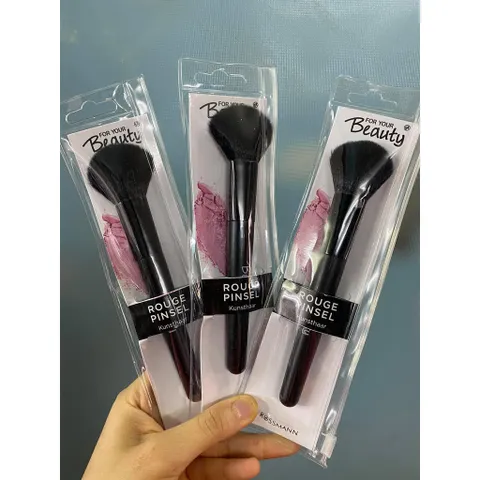 Cọ đánh má hồng Rouge Pinsel Rossmann - Hàng nội địa Đức.