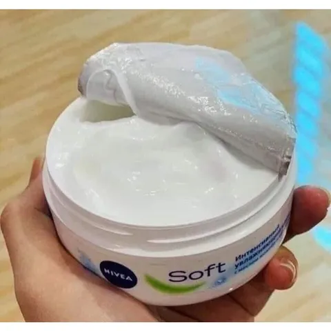 Kem Dưỡng Da Nivea Soft 200ml - Hàng Nội Địa Đức, Dưỡng Ẩm Mịn Màng Cho Mọi Loại Da, Chống Khô Nẻ, Duy Trì Độ Ẩm, Dễ Dàng Thấm ướt