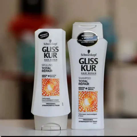 BỘ DẦU GỘI + XẢ GLISS KUR TOTAL REPAIR