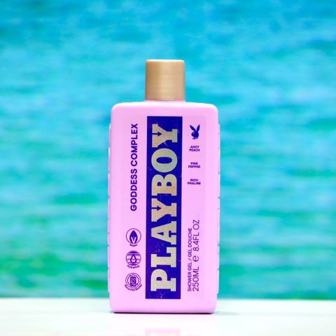 Sữa tắm Playboy GODDESS COMPLEX 250ml - 3in1 Unisex Tắm, Rửa Mặt, Gội Đầu, Mùi Đào và Hạt Tiêu Hồng Thơm Ngát